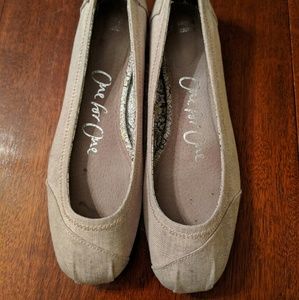 Toms ballet flats
